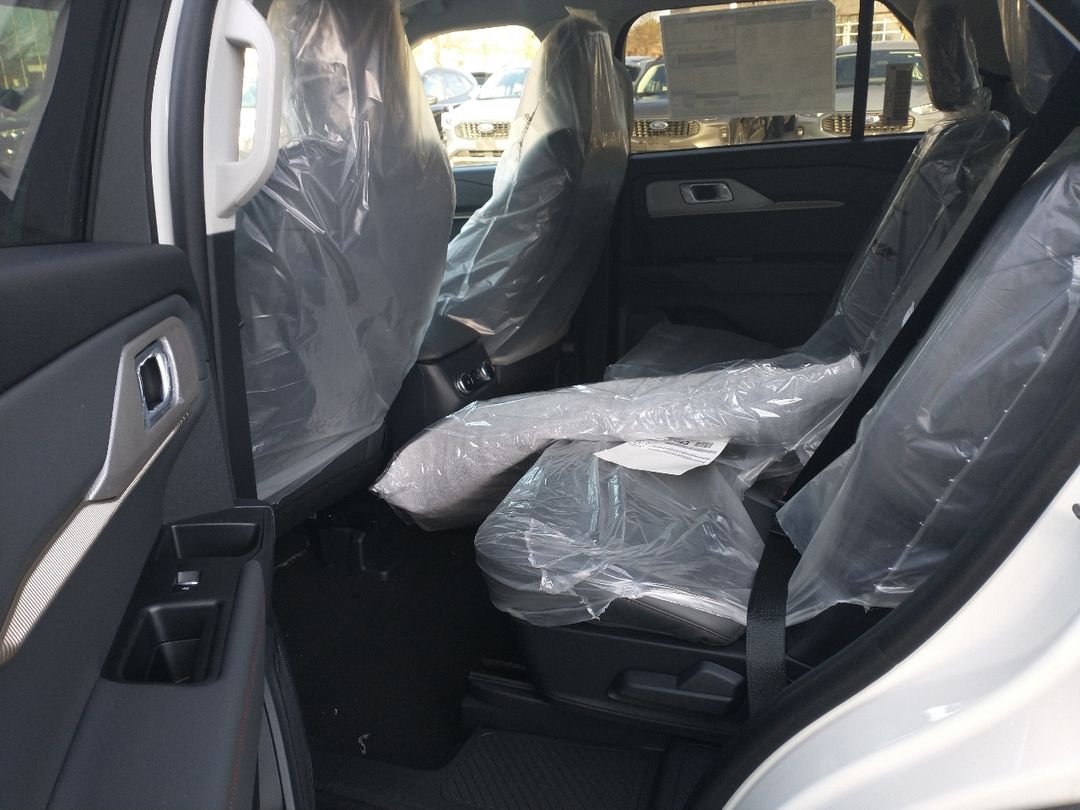 new 2025 Ford Explorer car, priced at $59,079