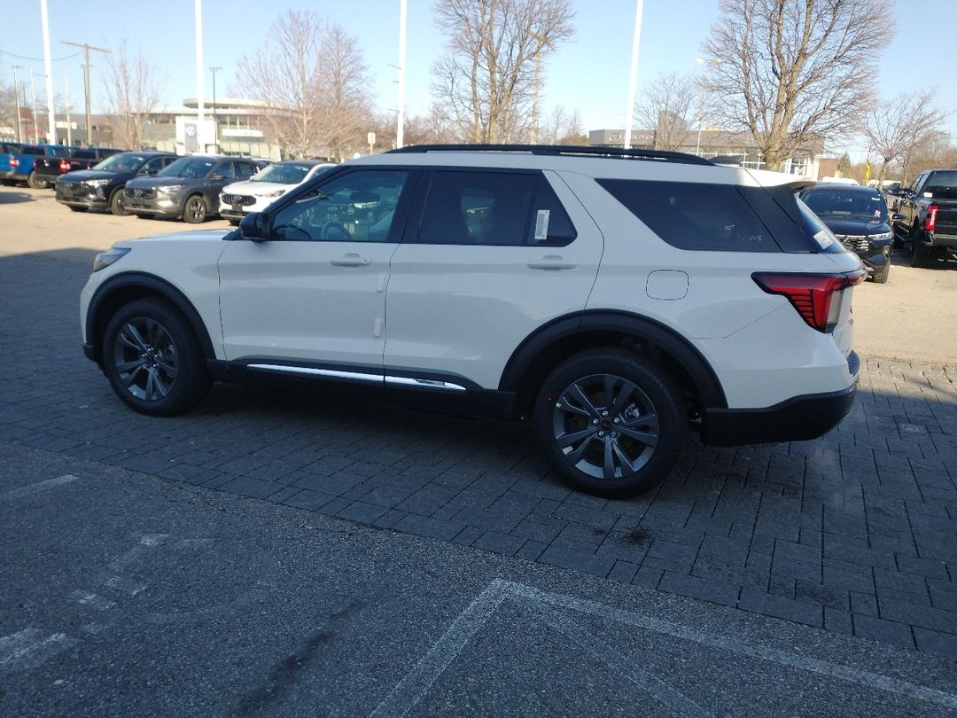 new 2025 Ford Explorer car, priced at $59,079