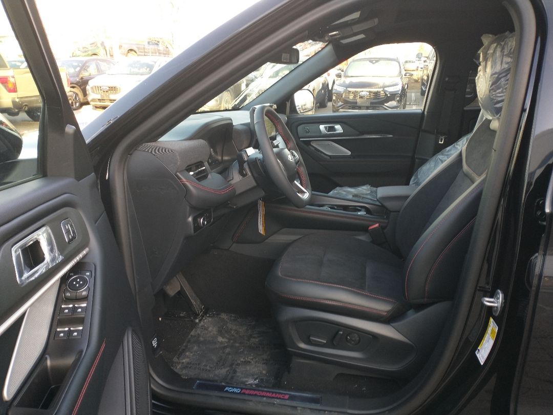 new 2025 Ford Explorer car, priced at $71,980