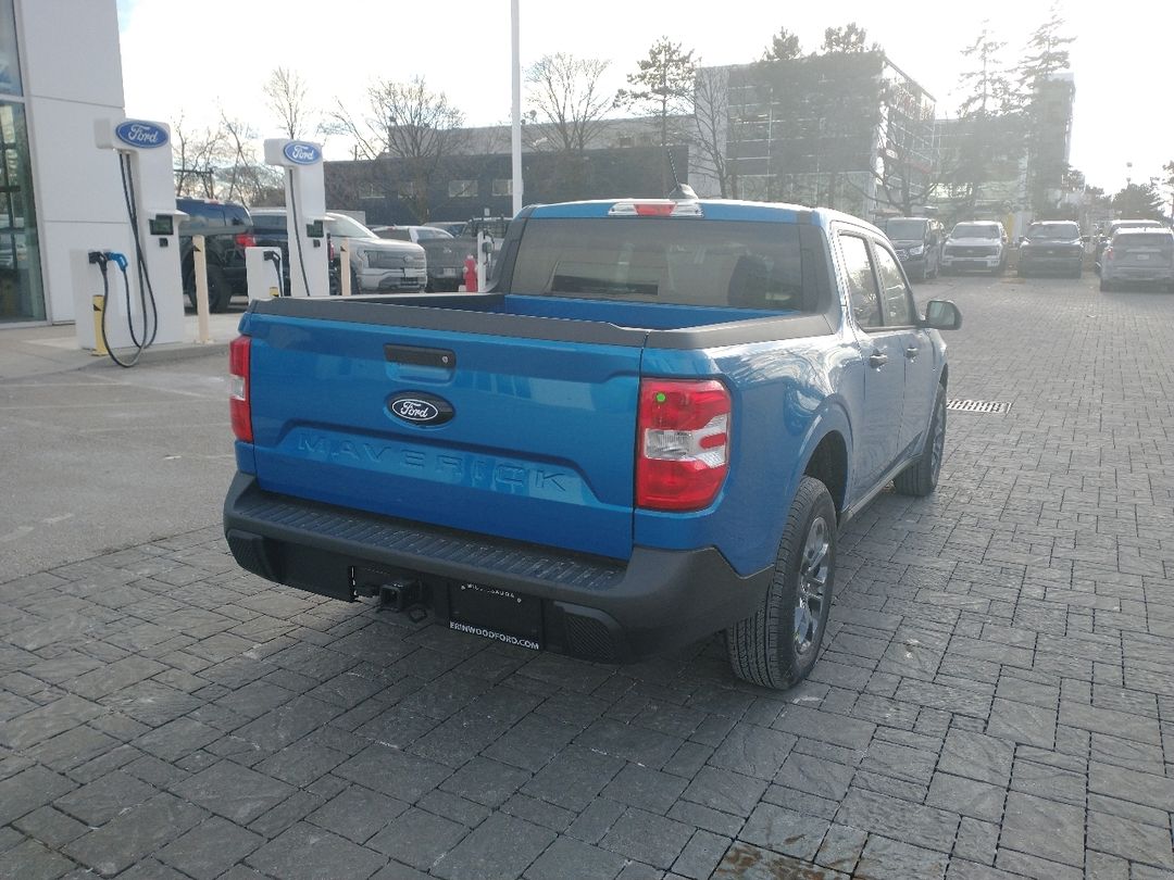 new 2025 Ford Maverick car, priced at $39,295