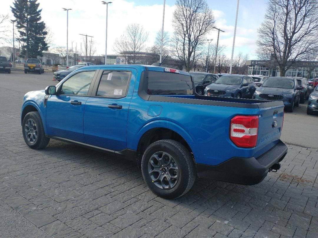 new 2025 Ford Maverick car, priced at $39,295