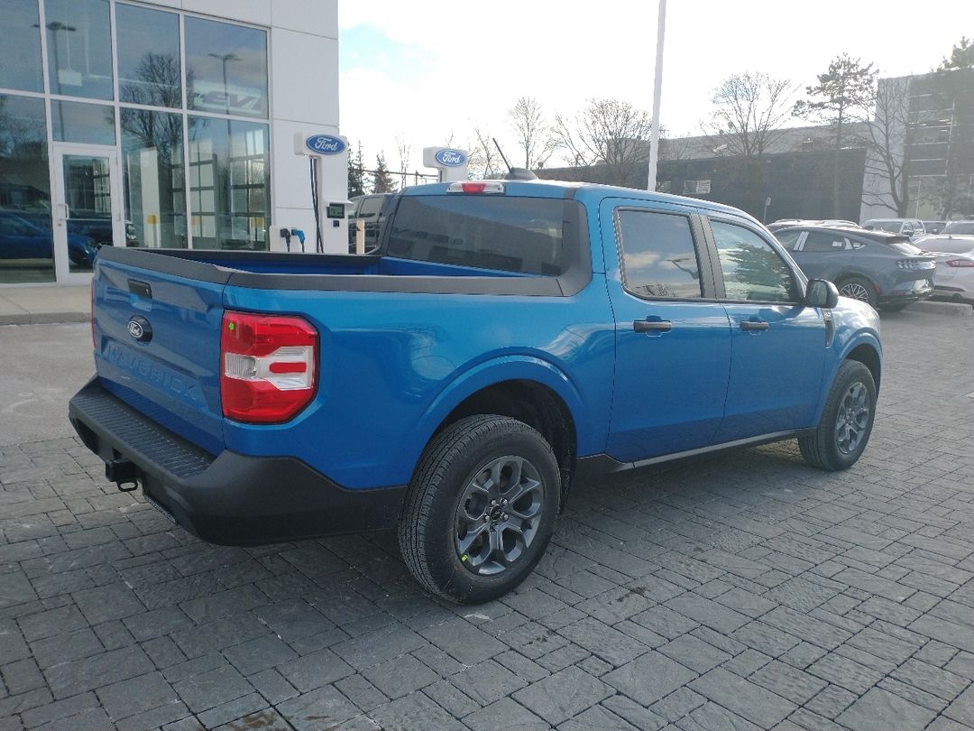 new 2025 Ford Maverick car, priced at $39,295