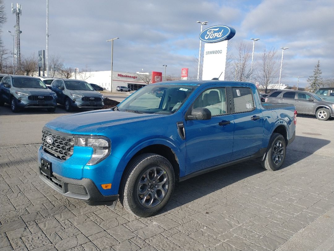 new 2025 Ford Maverick car, priced at $39,295