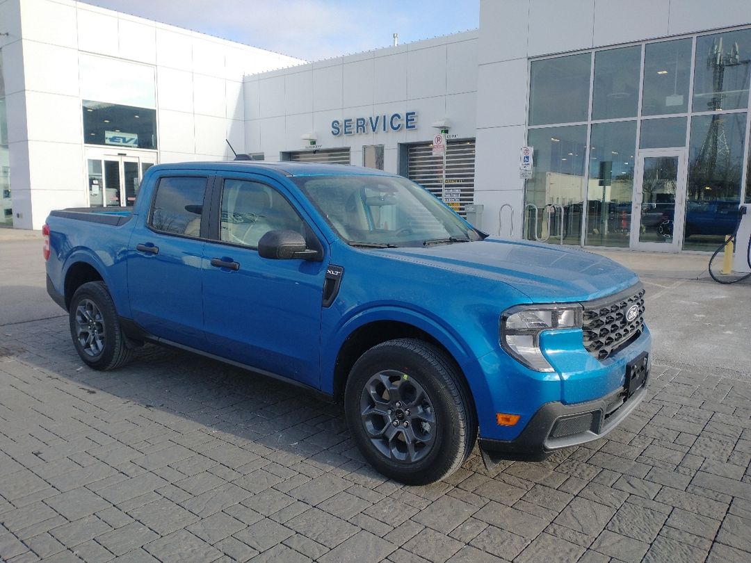 new 2025 Ford Maverick car, priced at $39,295