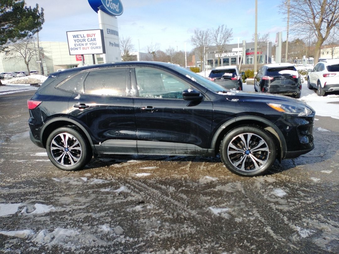 used 2022 Ford Escape car, priced at $29,397