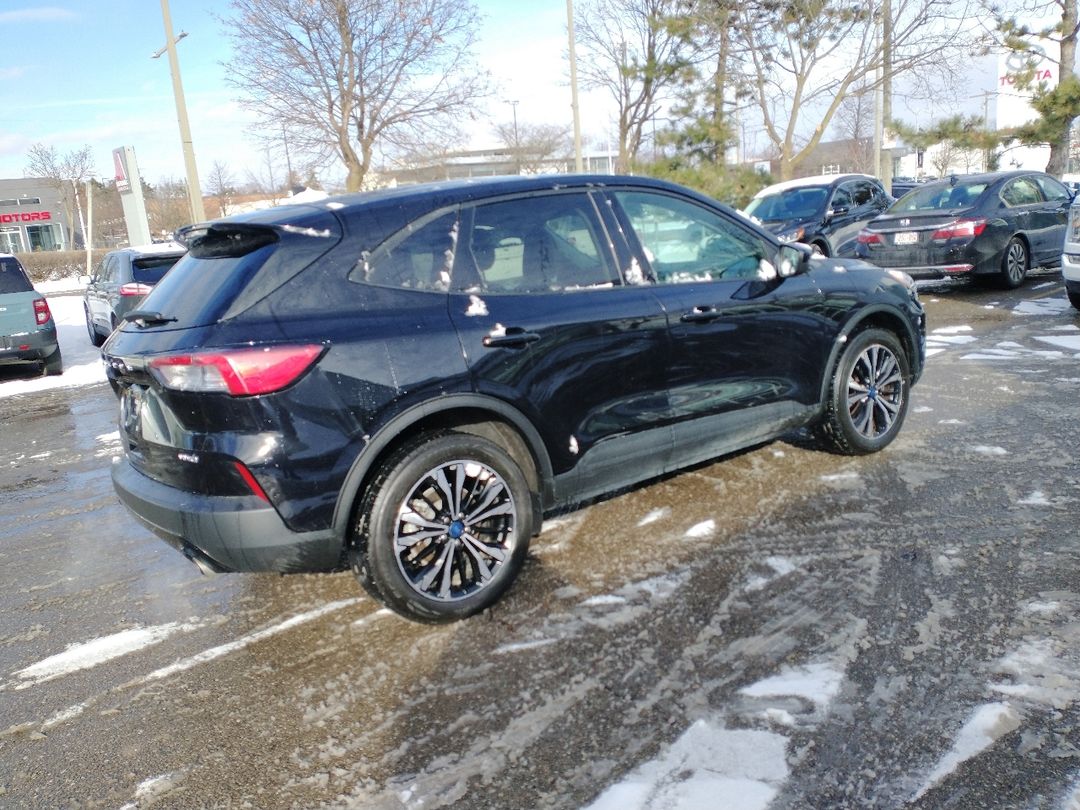 used 2022 Ford Escape car, priced at $29,397