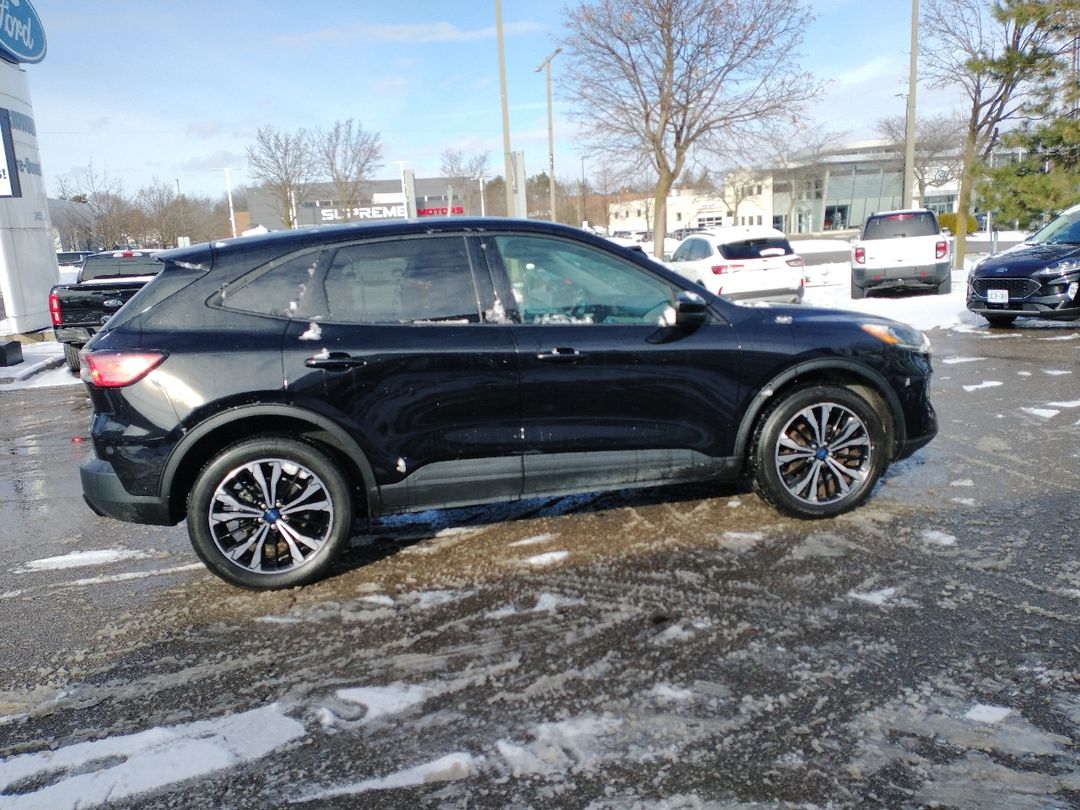 used 2022 Ford Escape car, priced at $29,397