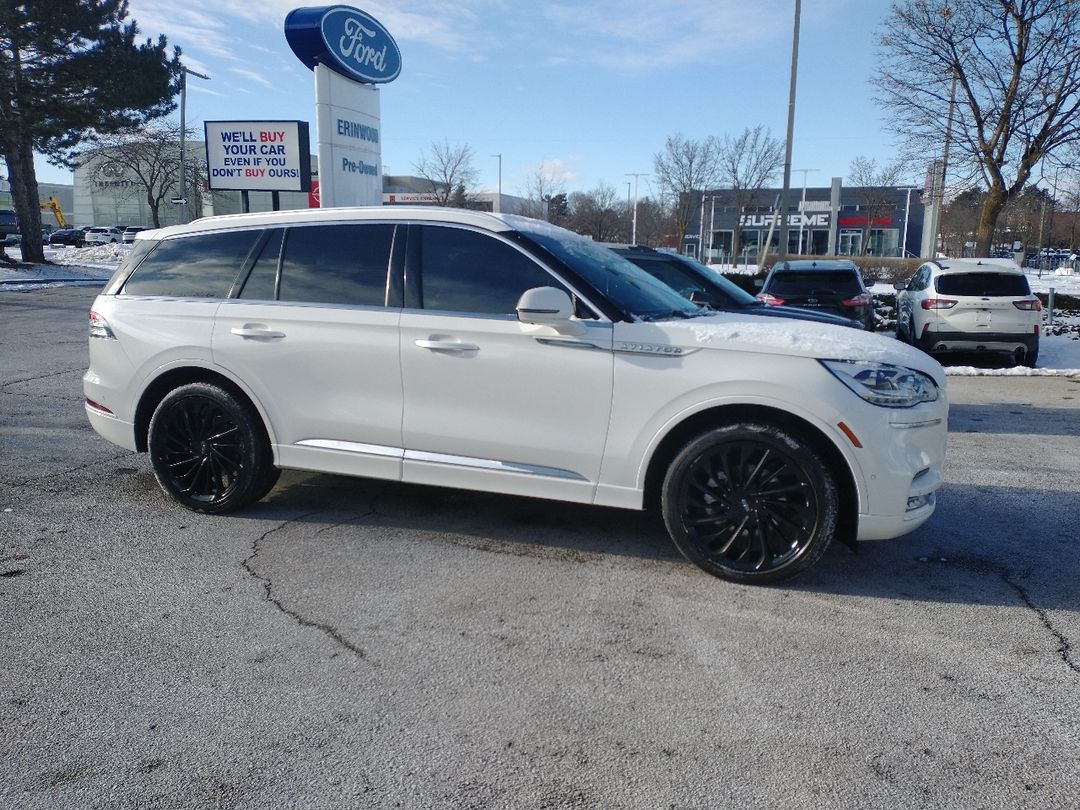 used 2022 Lincoln Aviator car, priced at $57,998