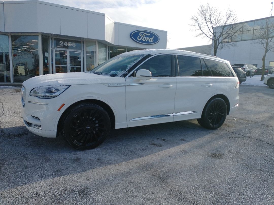 used 2022 Lincoln Aviator car, priced at $57,998