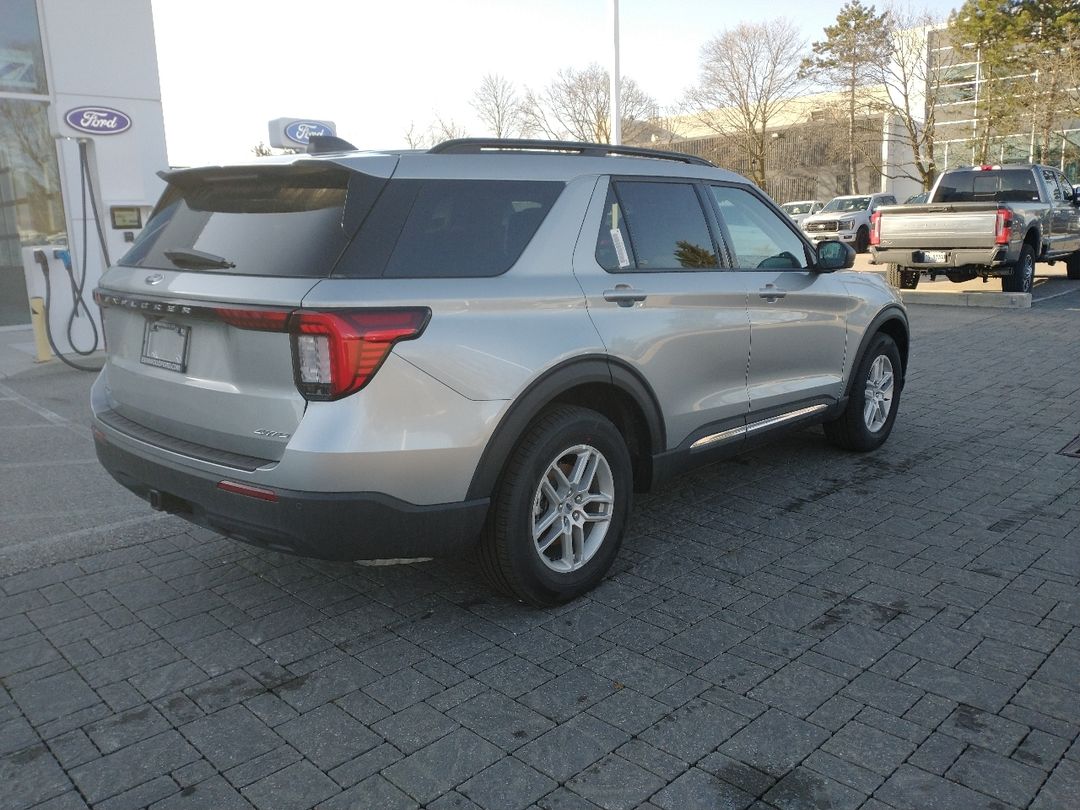 new 2025 Ford Explorer car, priced at $53,030