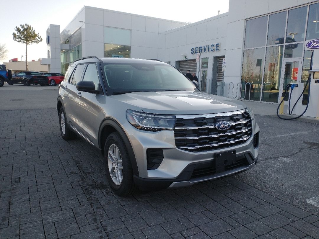 new 2025 Ford Explorer car, priced at $53,030