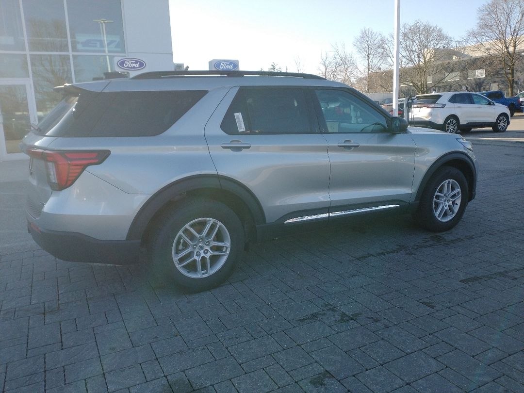 new 2025 Ford Explorer car, priced at $53,030