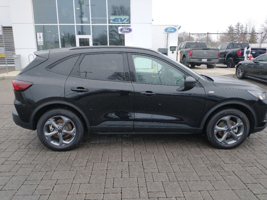 new 2025 Ford Escape car, priced at $42,294