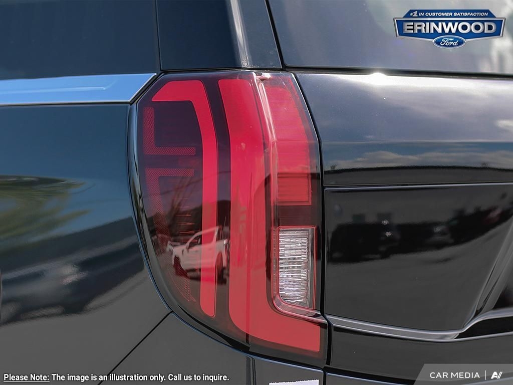 new 2025 Ford Expedition car, priced at $91,590