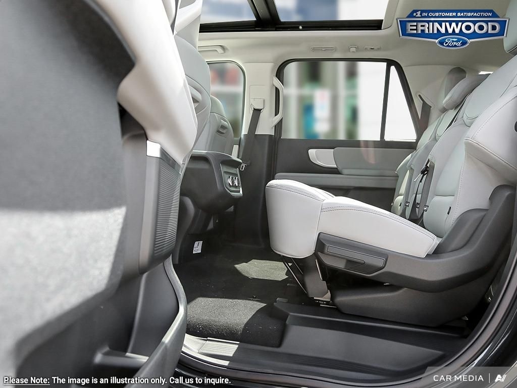 new 2025 Ford Expedition car, priced at $91,590