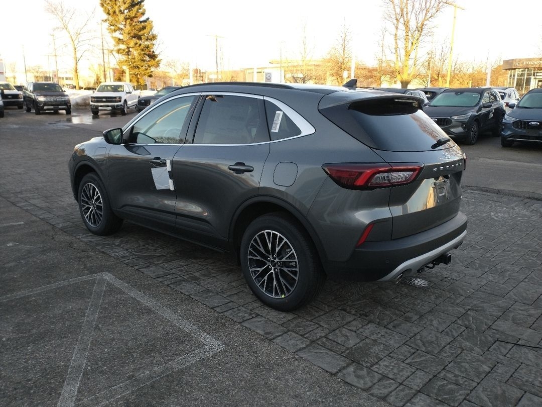 new 2025 Ford Escape car, priced at $39,794