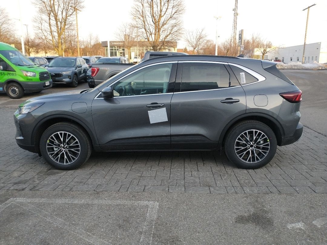 new 2025 Ford Escape car, priced at $40,408
