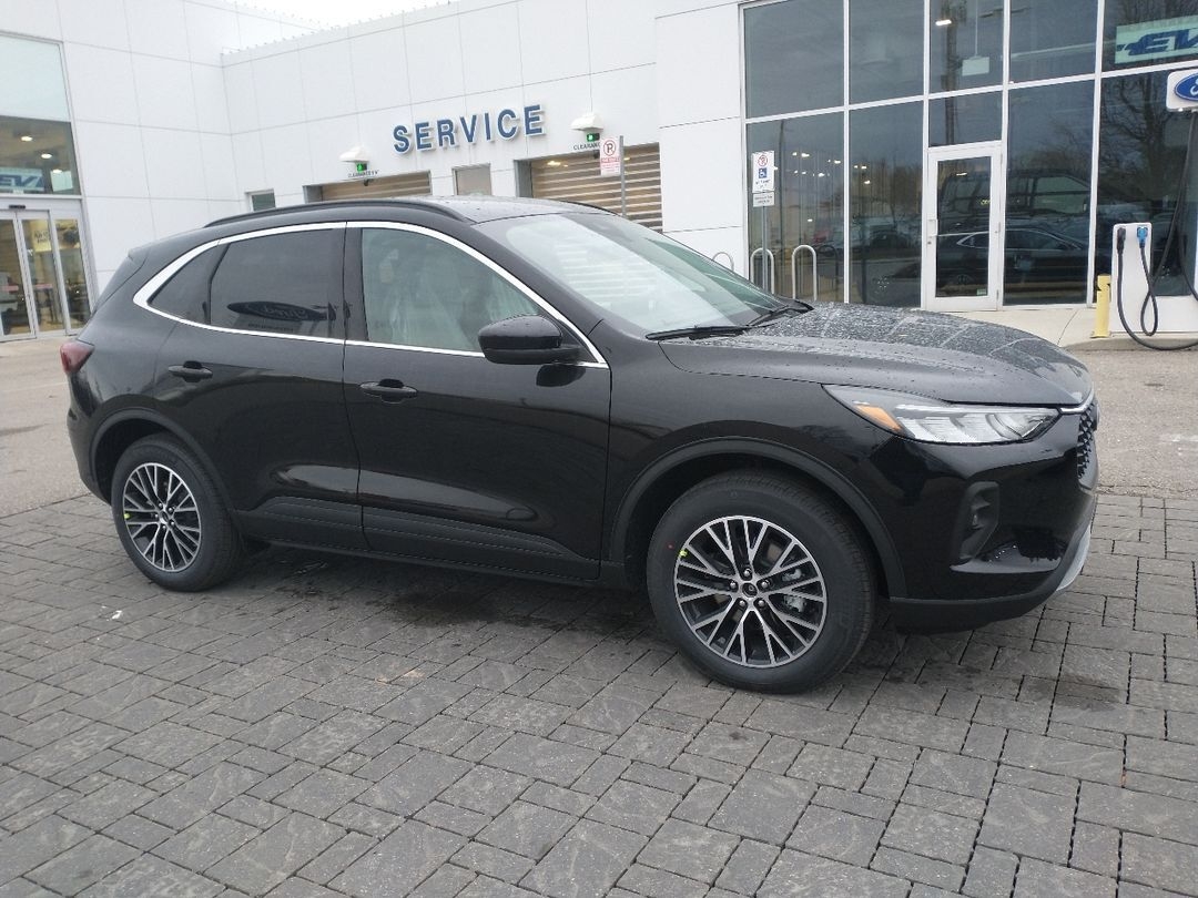 new 2025 Ford Escape car, priced at $39,794