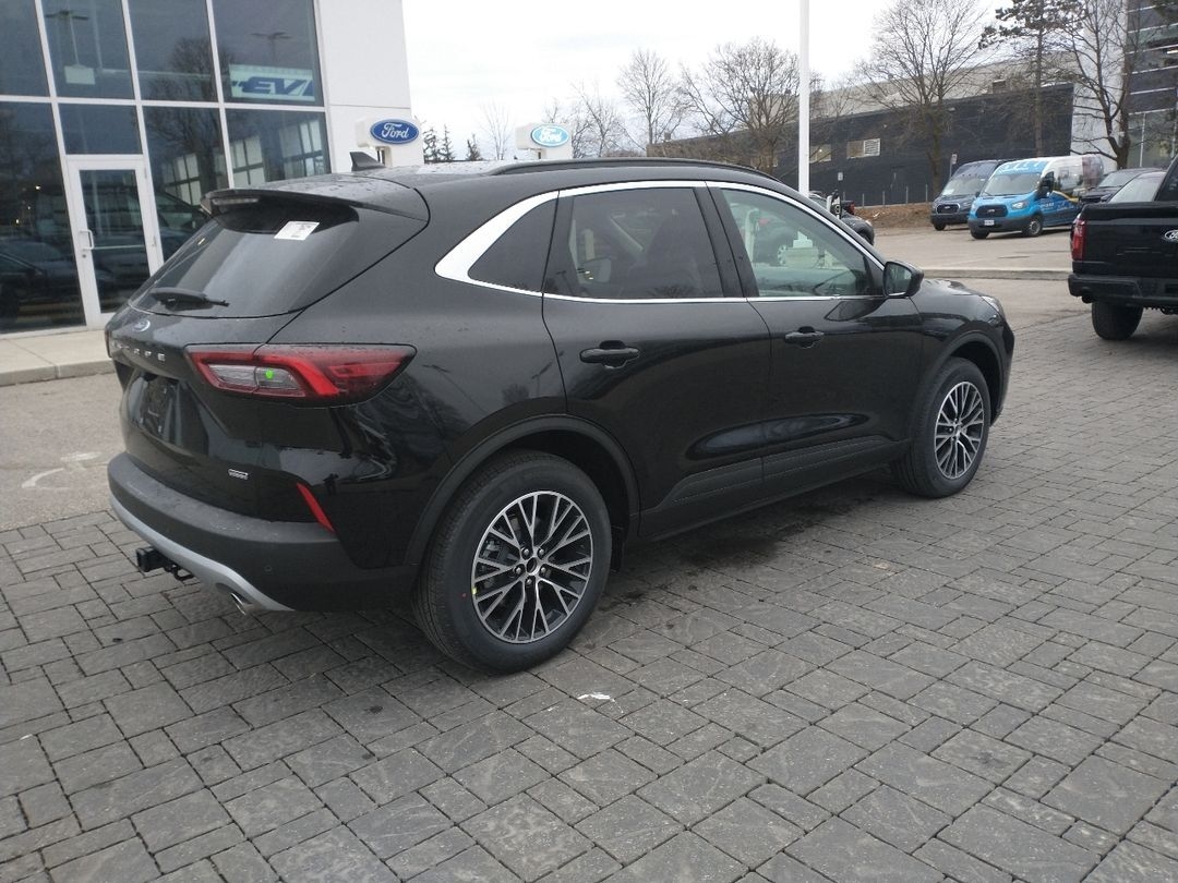 new 2025 Ford Escape car, priced at $39,794