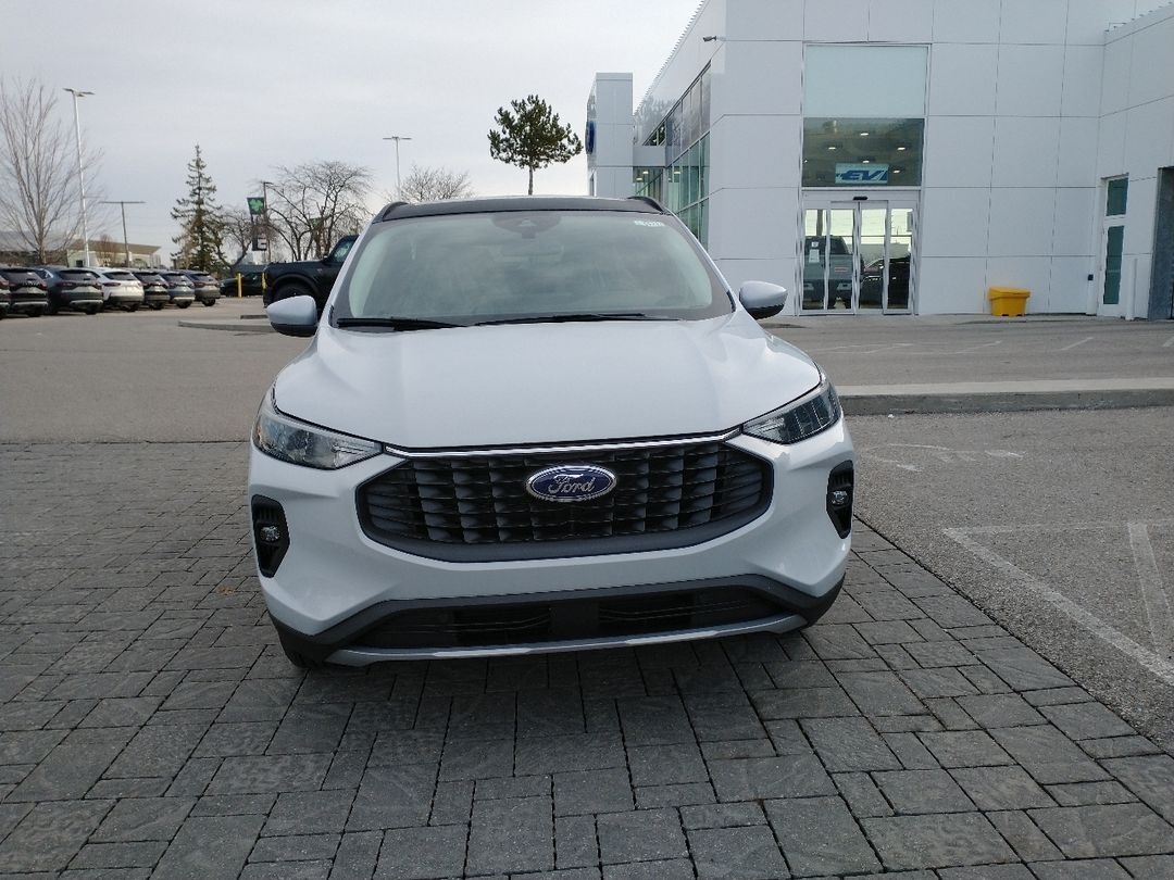 new 2025 Ford Escape car, priced at $42,036