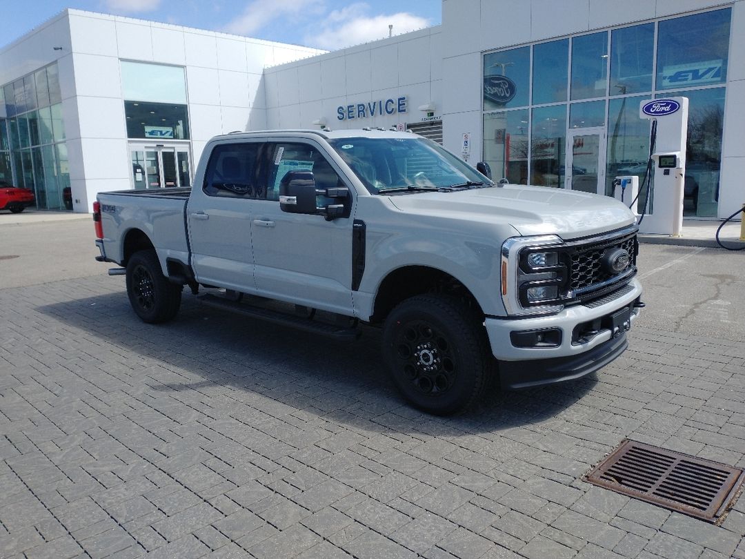new 2025 Ford Super Duty F-350 SRW car, priced at $105,188