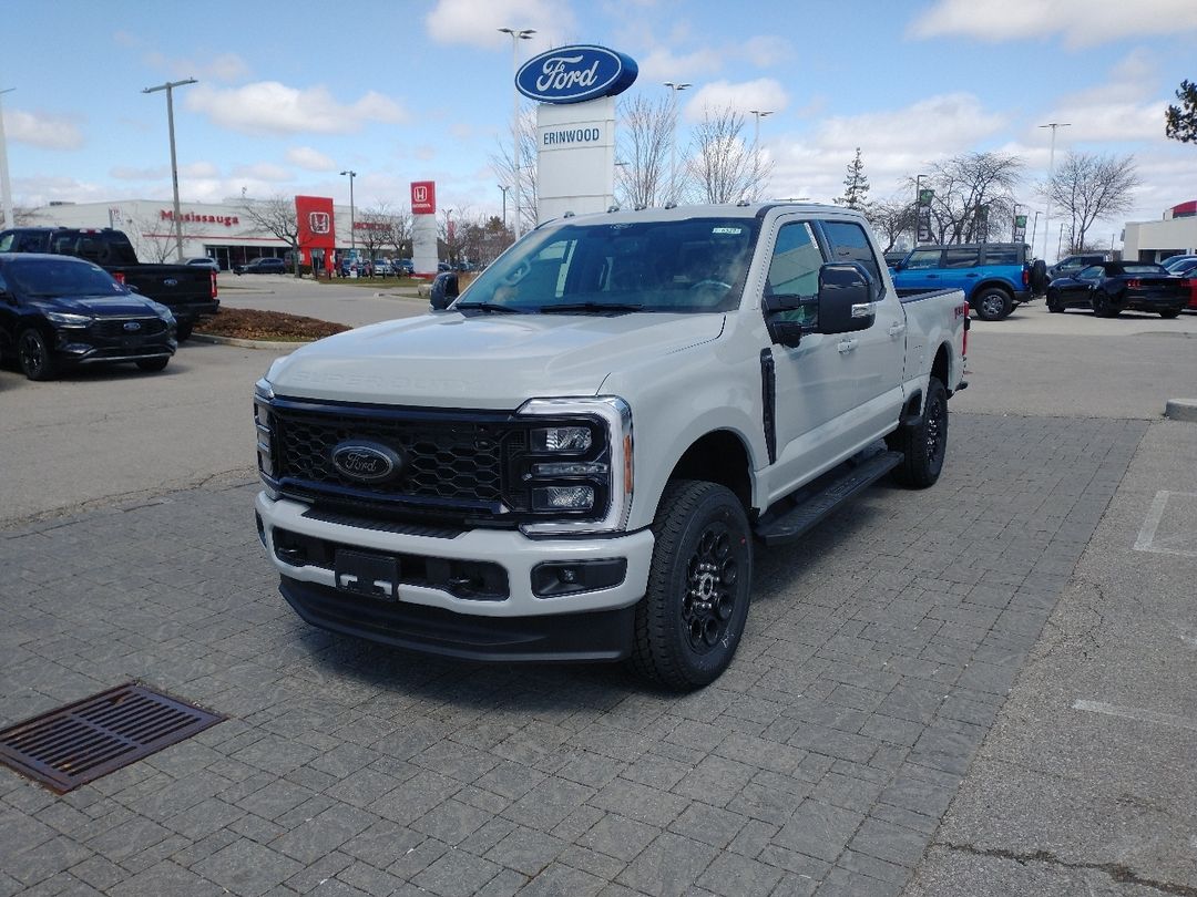 new 2025 Ford Super Duty F-350 SRW car, priced at $105,188