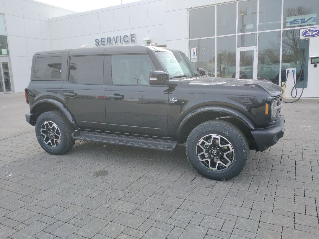 new 2025 Ford Bronco car, priced at $65,880