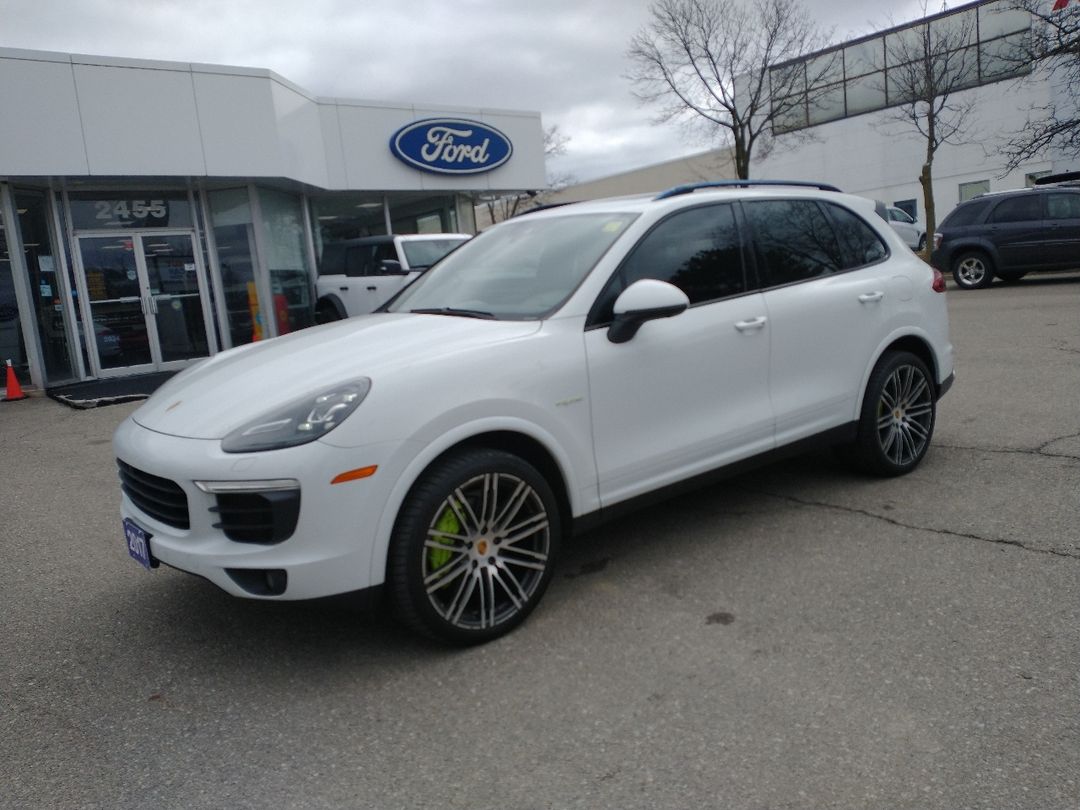 used 2017 Porsche Cayenne car, priced at $29,998