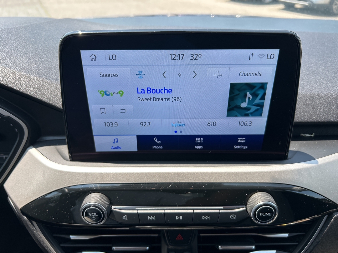 used 2022 Ford Escape car, priced at $31,998