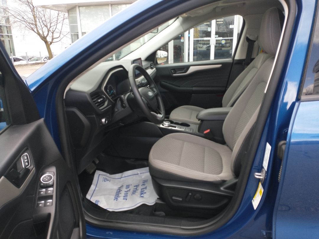 used 2022 Ford Escape car, priced at $31,998