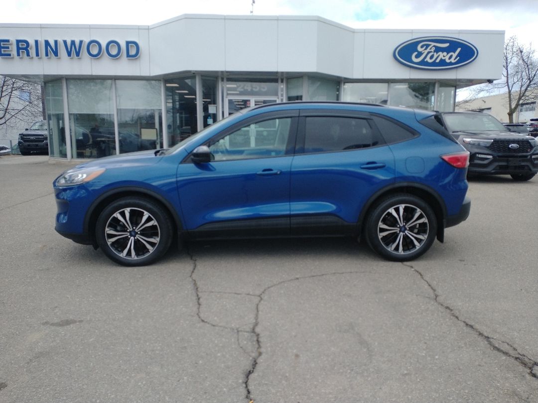 used 2022 Ford Escape car, priced at $31,998