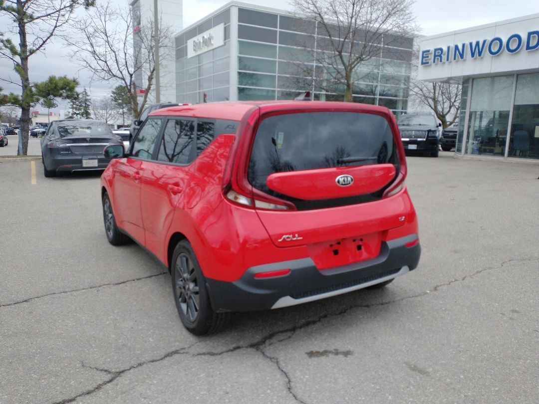 used 2021 Kia Soul car, priced at $17,998