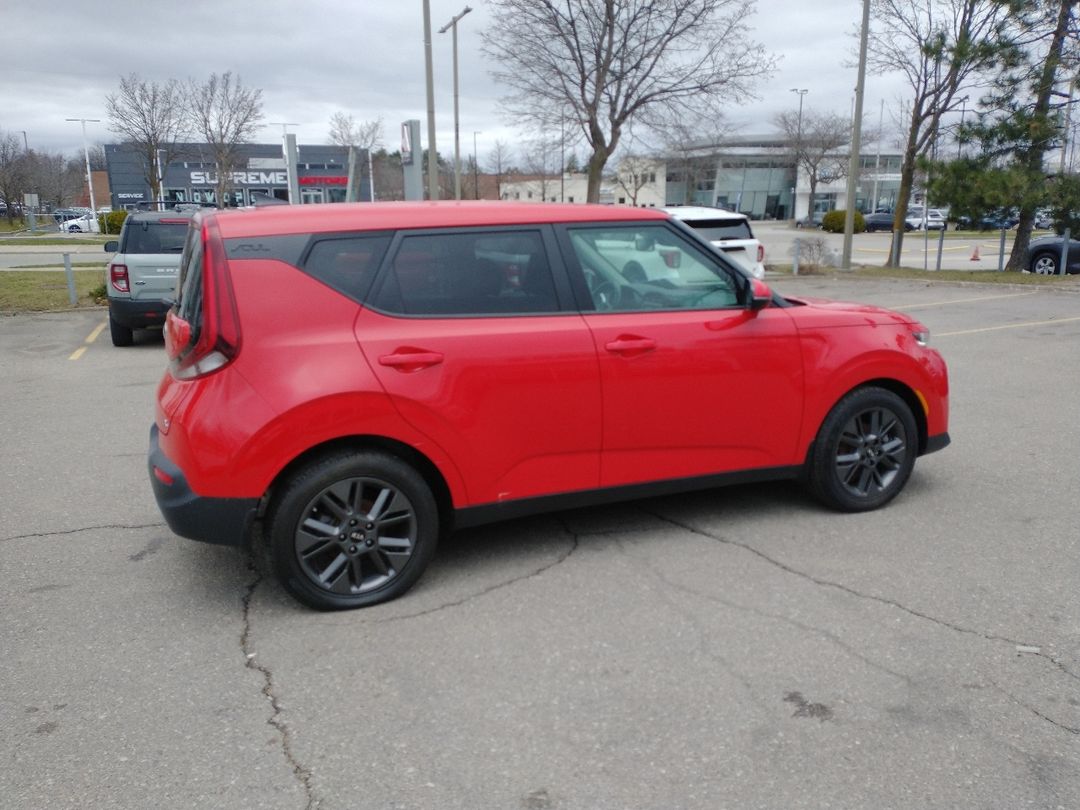 used 2021 Kia Soul car, priced at $17,998
