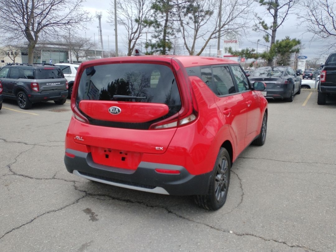 used 2021 Kia Soul car, priced at $17,998