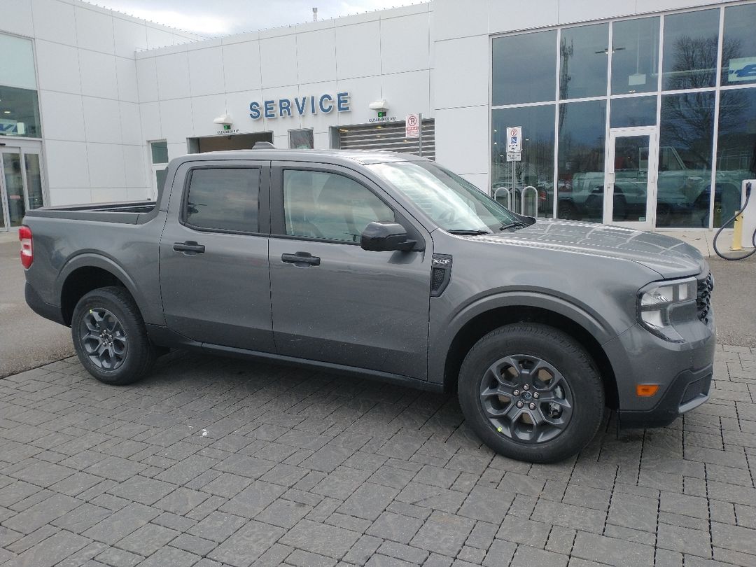 new 2025 Ford Maverick car, priced at $41,995