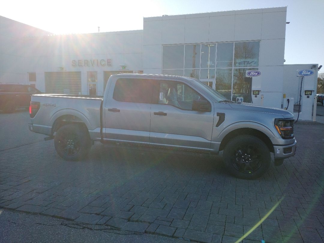 new 2025 Ford F-150 car, priced at $61,685