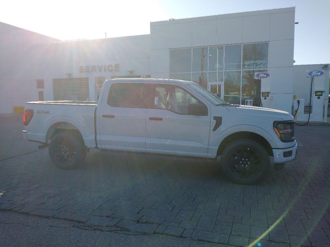 new 2025 Ford F-150 car, priced at $62,035
