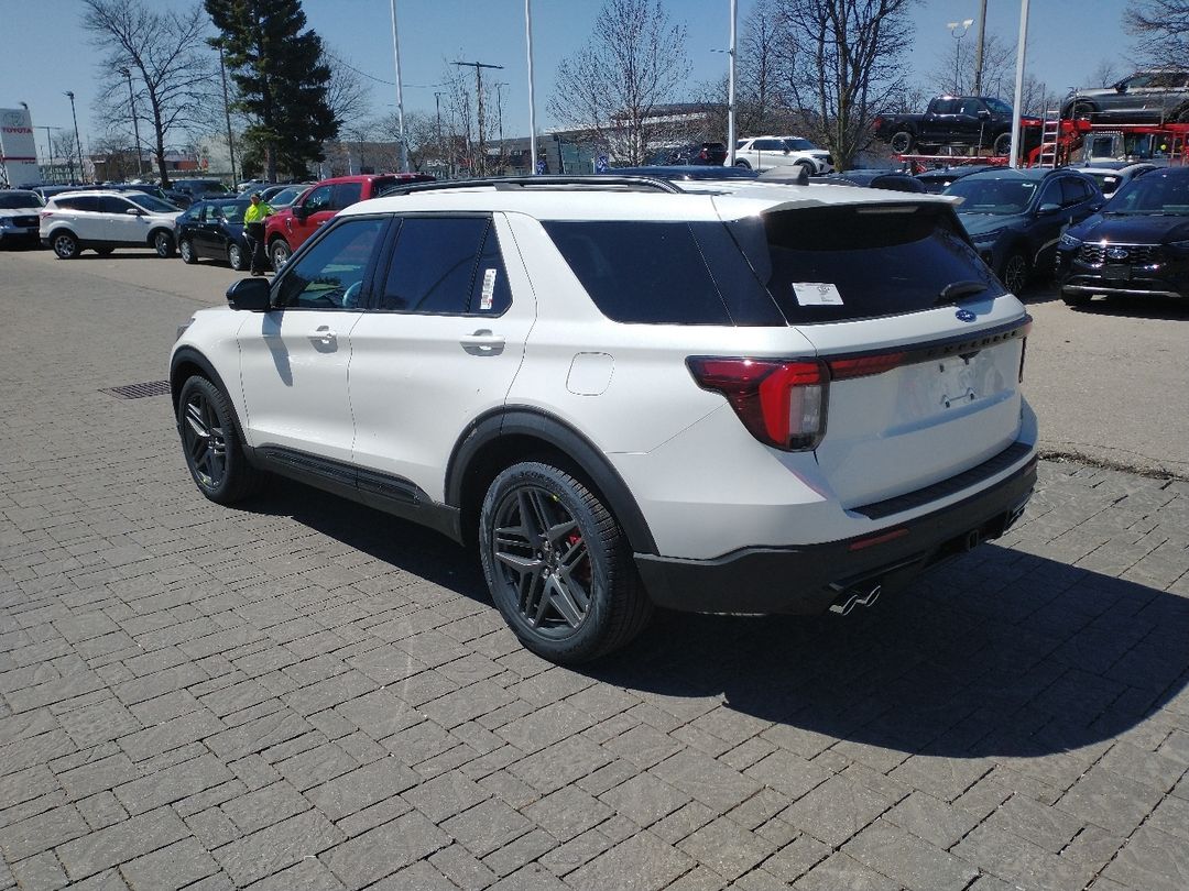 new 2025 Ford Explorer car, priced at $73,365