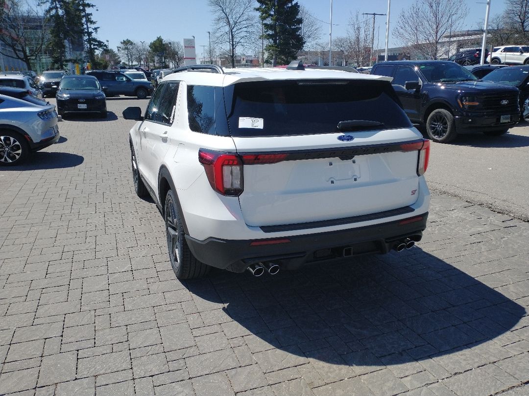 new 2025 Ford Explorer car, priced at $73,365