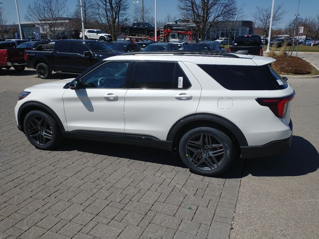 new 2025 Ford Explorer car, priced at $73,365