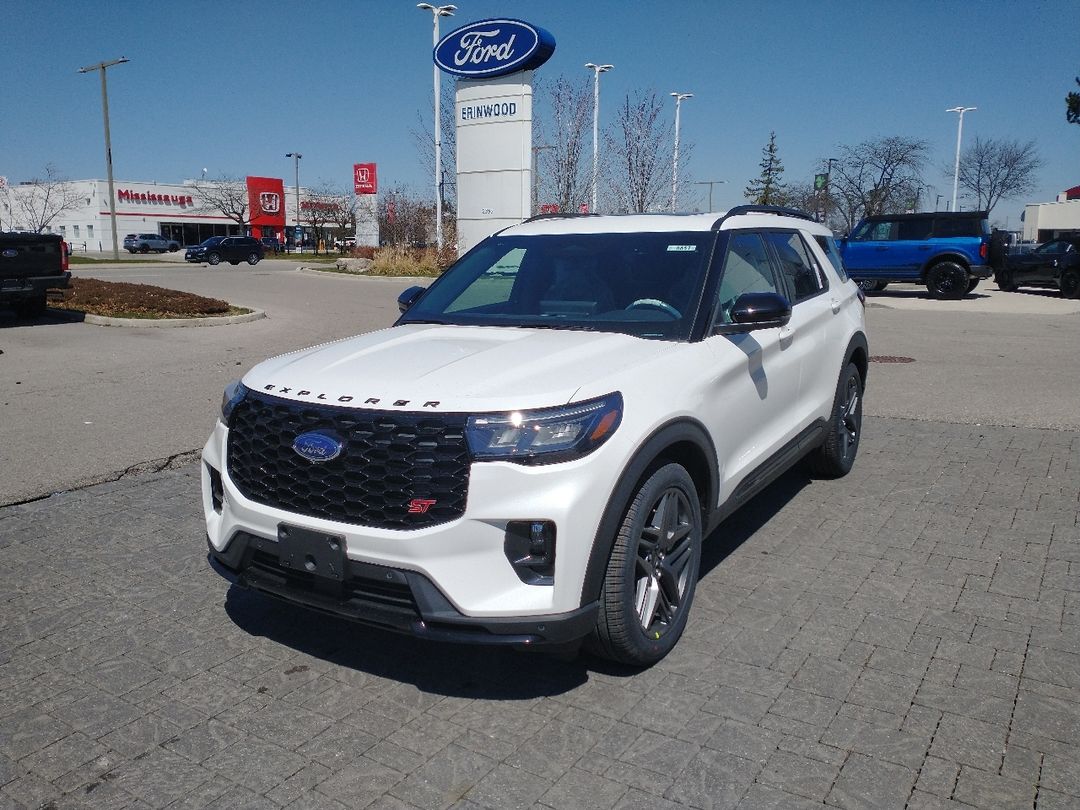 new 2025 Ford Explorer car, priced at $73,365