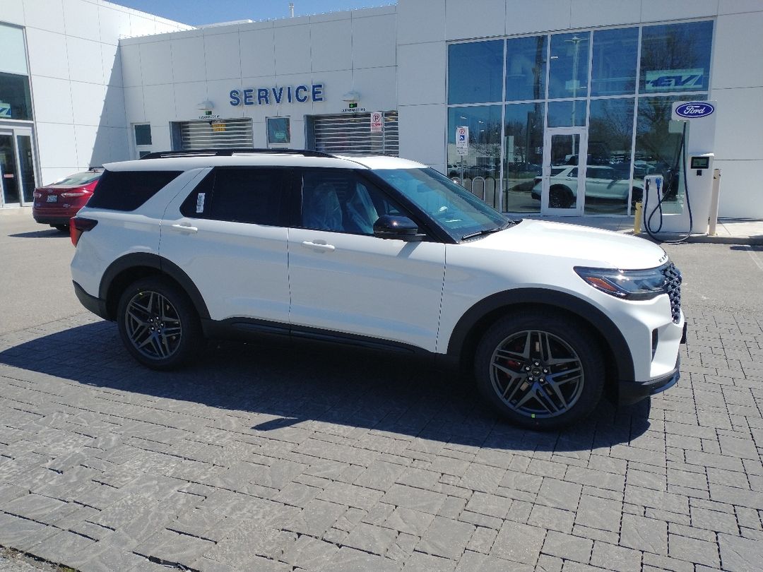 new 2025 Ford Explorer car, priced at $73,365