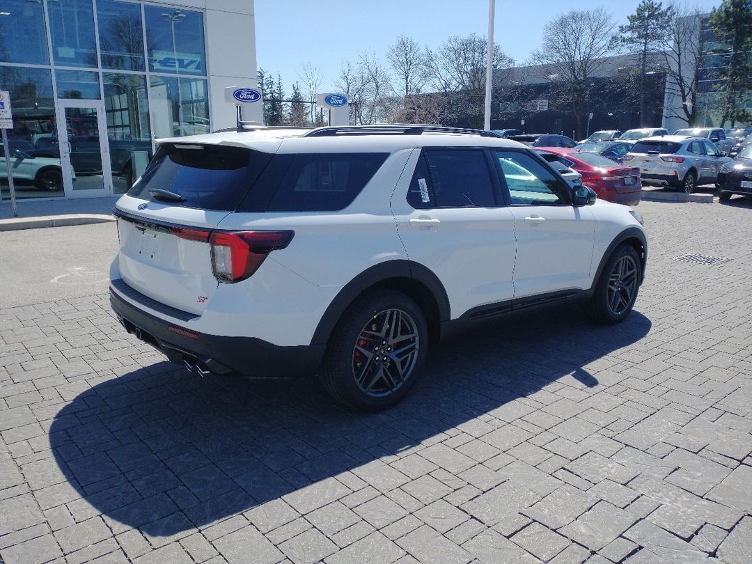new 2025 Ford Explorer car, priced at $73,365