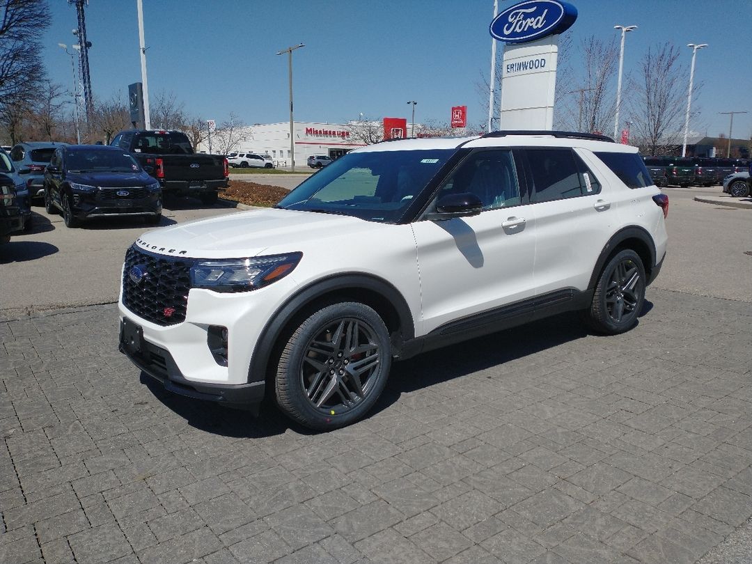 new 2025 Ford Explorer car, priced at $73,365