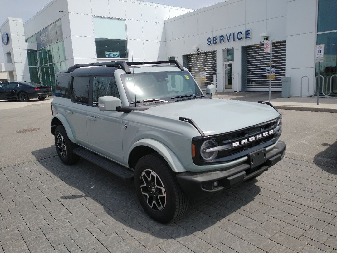 used 2024 Ford Bronco car, priced at $58,400