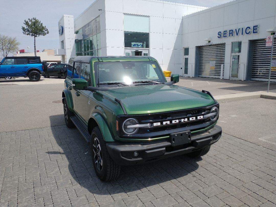 used 2024 Ford Bronco car, priced at $58,400