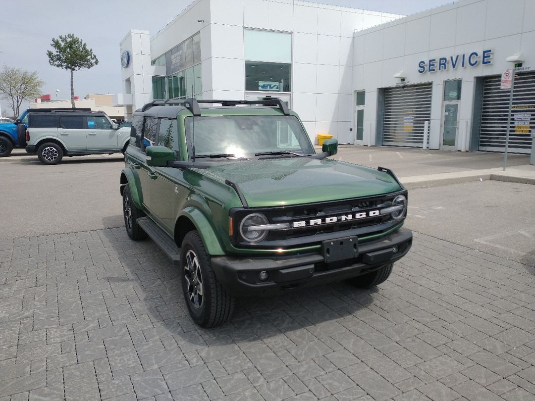 used 2024 Ford Bronco car, priced at $58,400