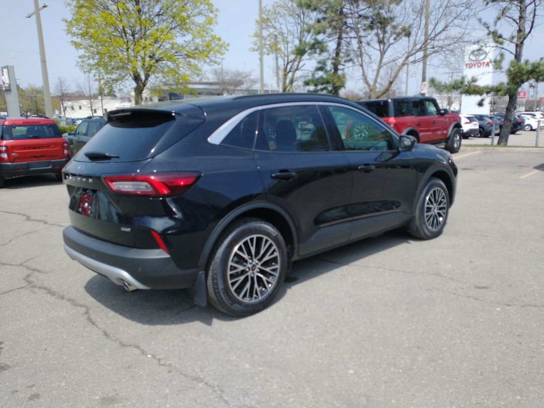 used 2023 Ford Escape car, priced at $34,998