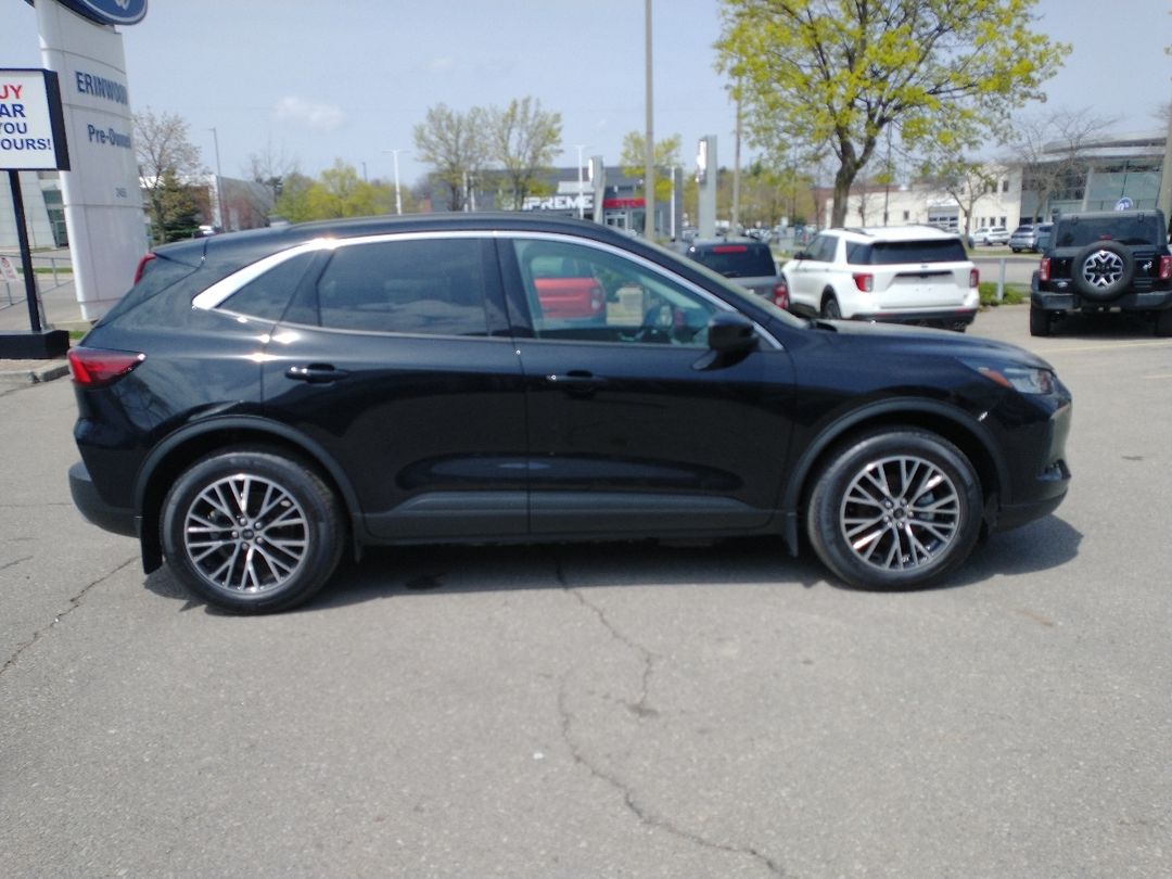 used 2023 Ford Escape car, priced at $34,998