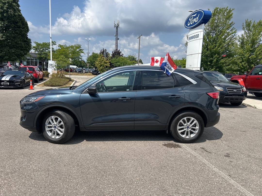 used 2022 Ford Escape car, priced at $27,998